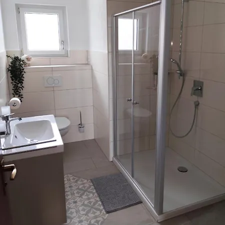 Unterkunft-uettingen Mit 3 Schlafzimmer Uettingen